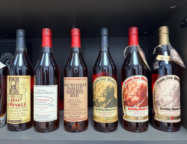 Pappy Van Winkle 12 Year Bourbon - Image 3
